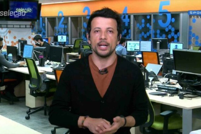 André Hernan rebate Giovanelli após provocação ao vivo no 'Jogo Aberto', da Band -  (crédito: Foto: Reprodução/Instagram)