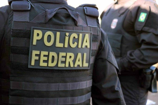 130 policiais federais cumprem 8 mandados de prisão e 13 de busca e apreensão -  (crédito: Divulgação/Polícia Federal)