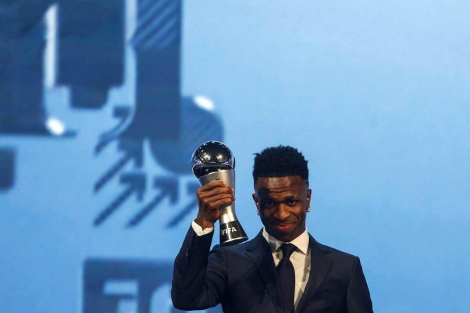 Vinícius Júnior é eleito melhor jogador do mundo pela Fifa pela primeira vez e encerra jejum do Brasil -  (crédito: Karim Jaafar/AFP)