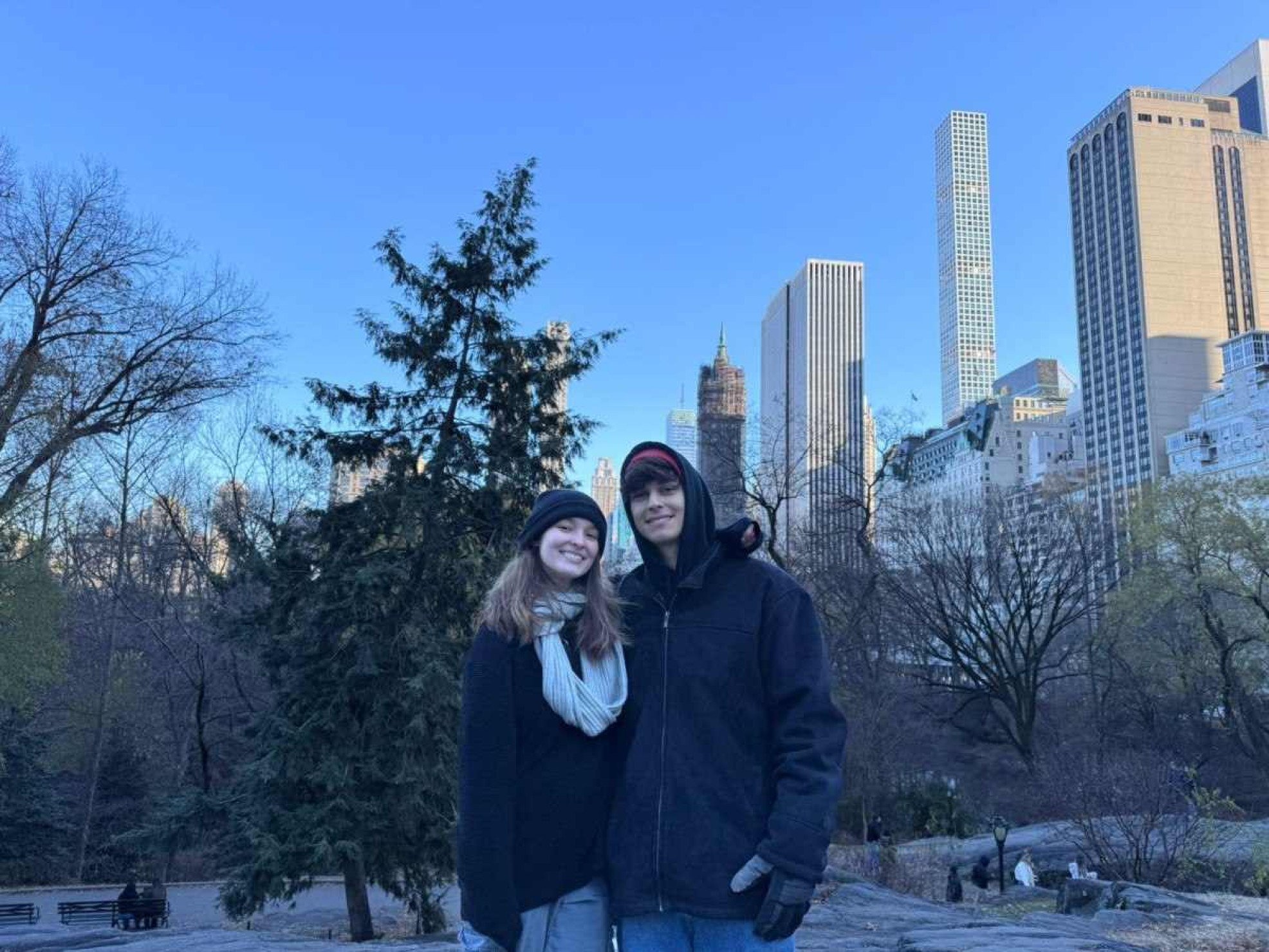 O brasileiro Felipe Macedo passará um Natal tipicamente norte-americano na casa dos pais da namorada, Chloe Reiheld O brasileiro Felipe Macedo passará um Natal tipicamente norte-americano na casa dos pais da namorada, Chloe Reiheld