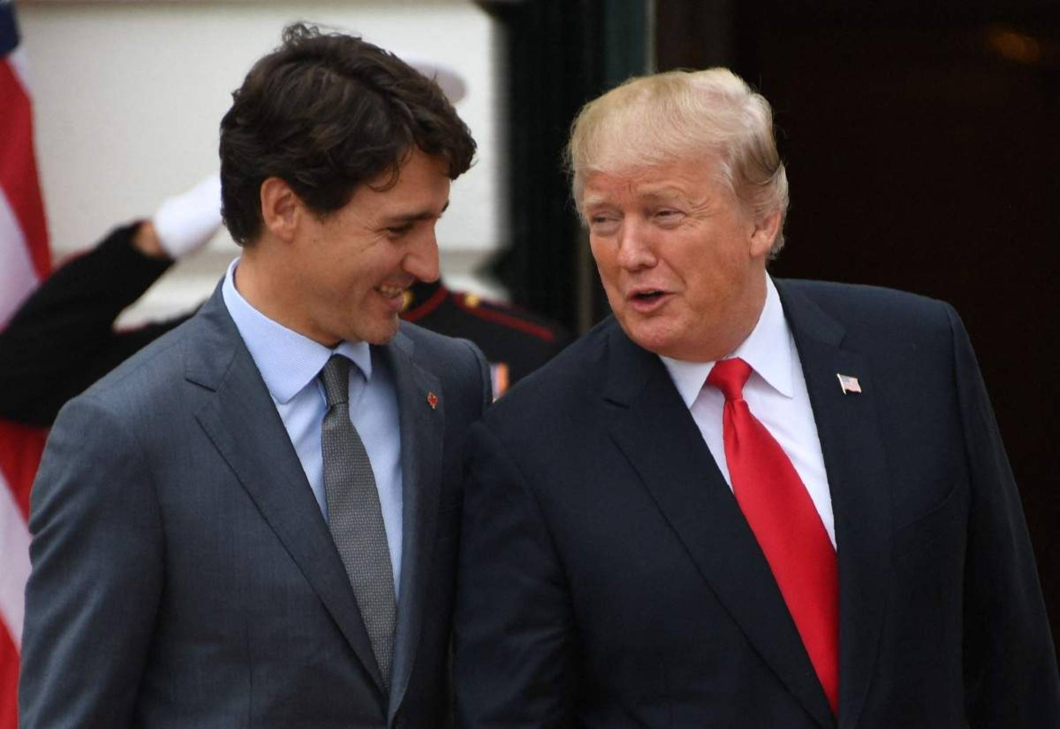 Trump diz que transformar Canadá em estado dos EUA é 