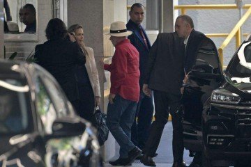 Presidente Lula deixa hospital Sírio Libanês em São Paulo, nesta quinta-feira (19/12) 