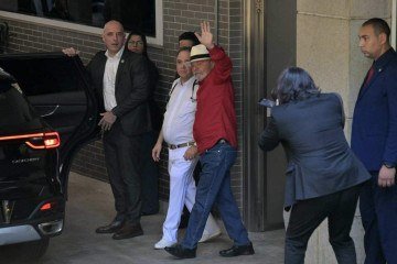 Presidente Lula deixa hospital Sírio Libanês em São Paulo, nesta quinta-feira (19/12)       