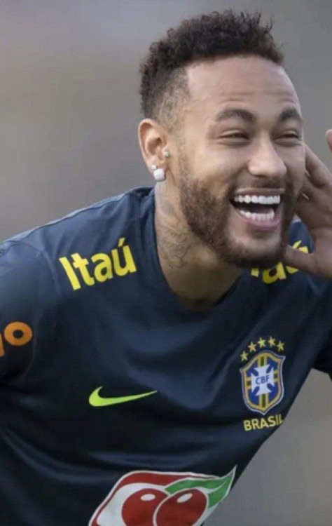 Neymar flerta com o Flamengo -  (crédito: Platobr)