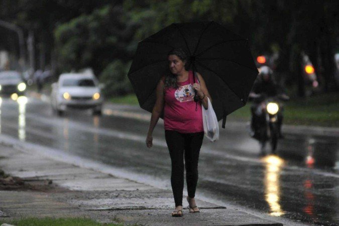 De acordo com o Inmet, a chuva deve se manter hoje