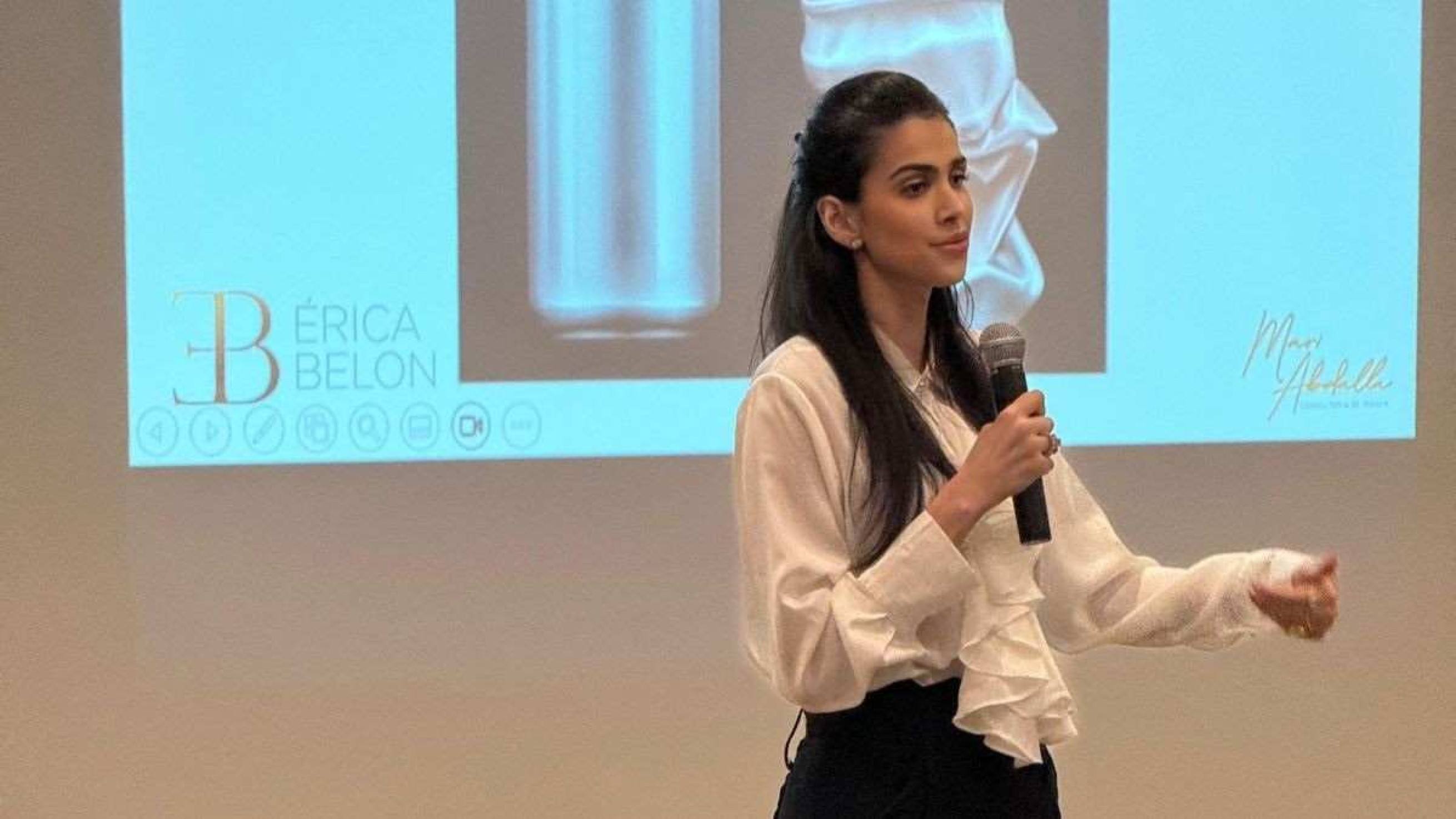 Mari Abdalla retorna ao Brasil para participar de evento