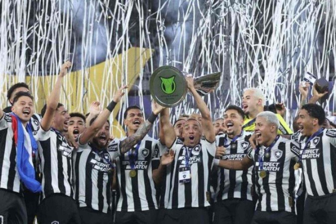 Botafogo leva o Brasileiro e a Libertadores e fecha o ano como ogrande vencedor do futebol brasileiro -  (crédito: Foto: Vitor Silva/Botafogo)