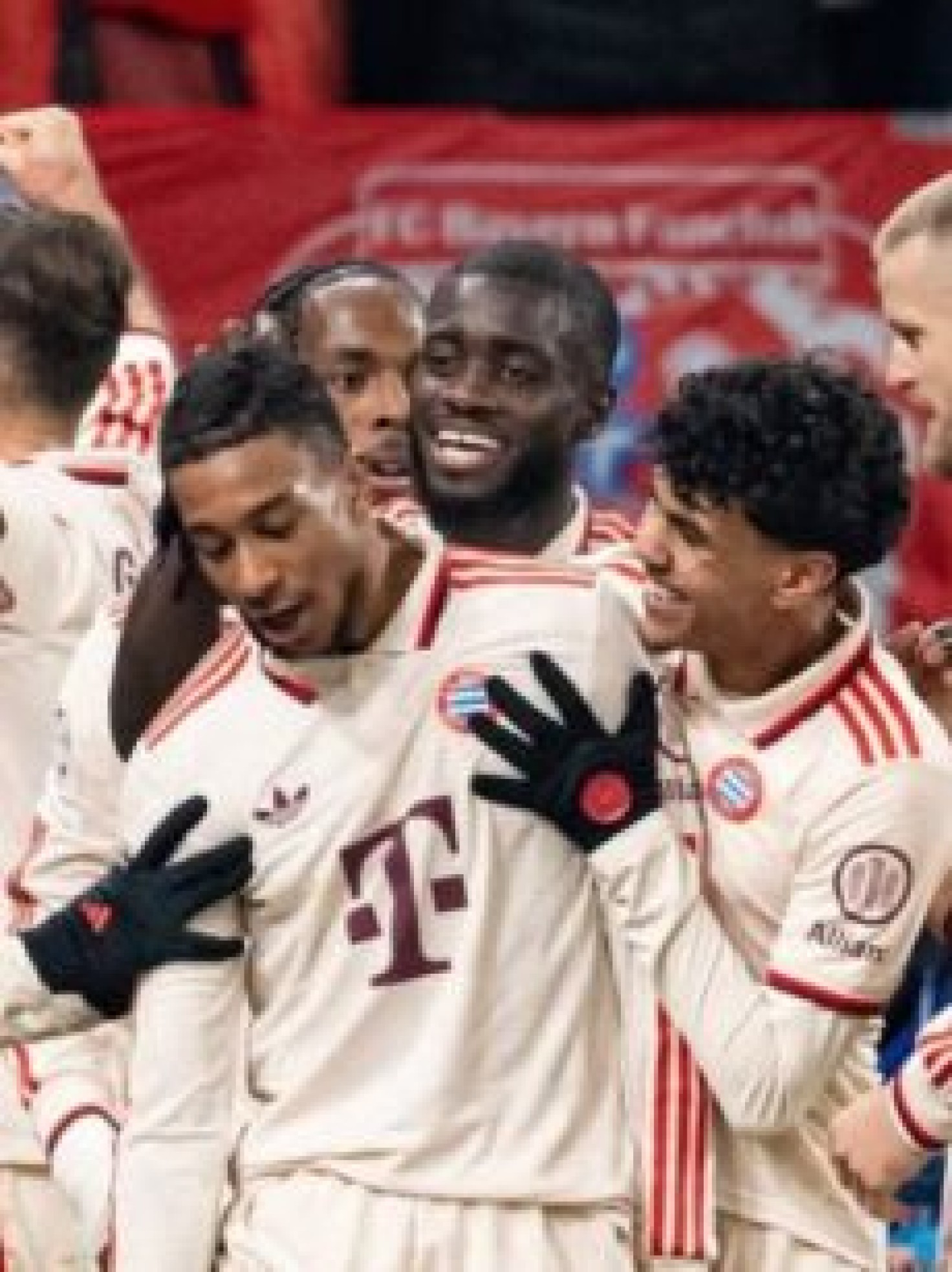 Bayern de Munique x RB Leipzig: onde assistir, horário e escalações pelo Campeonato Alemão