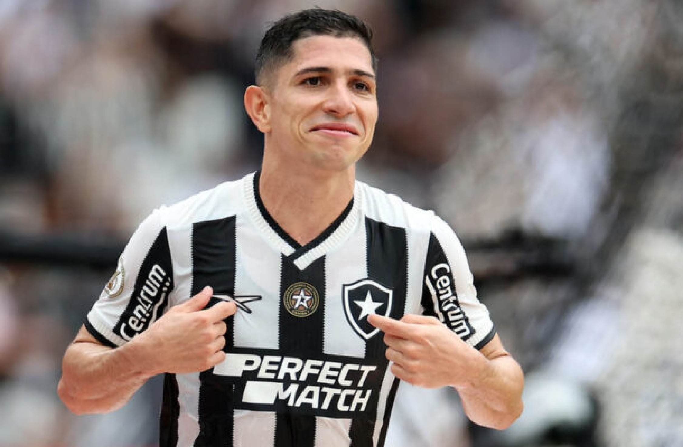 Campeão no Botafogo, Savarino está no radar de clubes da Rússia