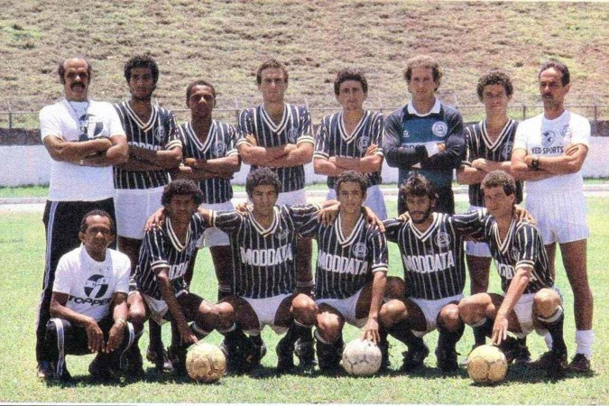 Bocaiúva assumiu o gol do Sobradinho em 1985, virou titular absoluto e levou o time ao bicampeonato candango nas edições de 1985 e de 1986 -  (crédito: Reprodução/Revista Placar 1985 edição dos campeões)