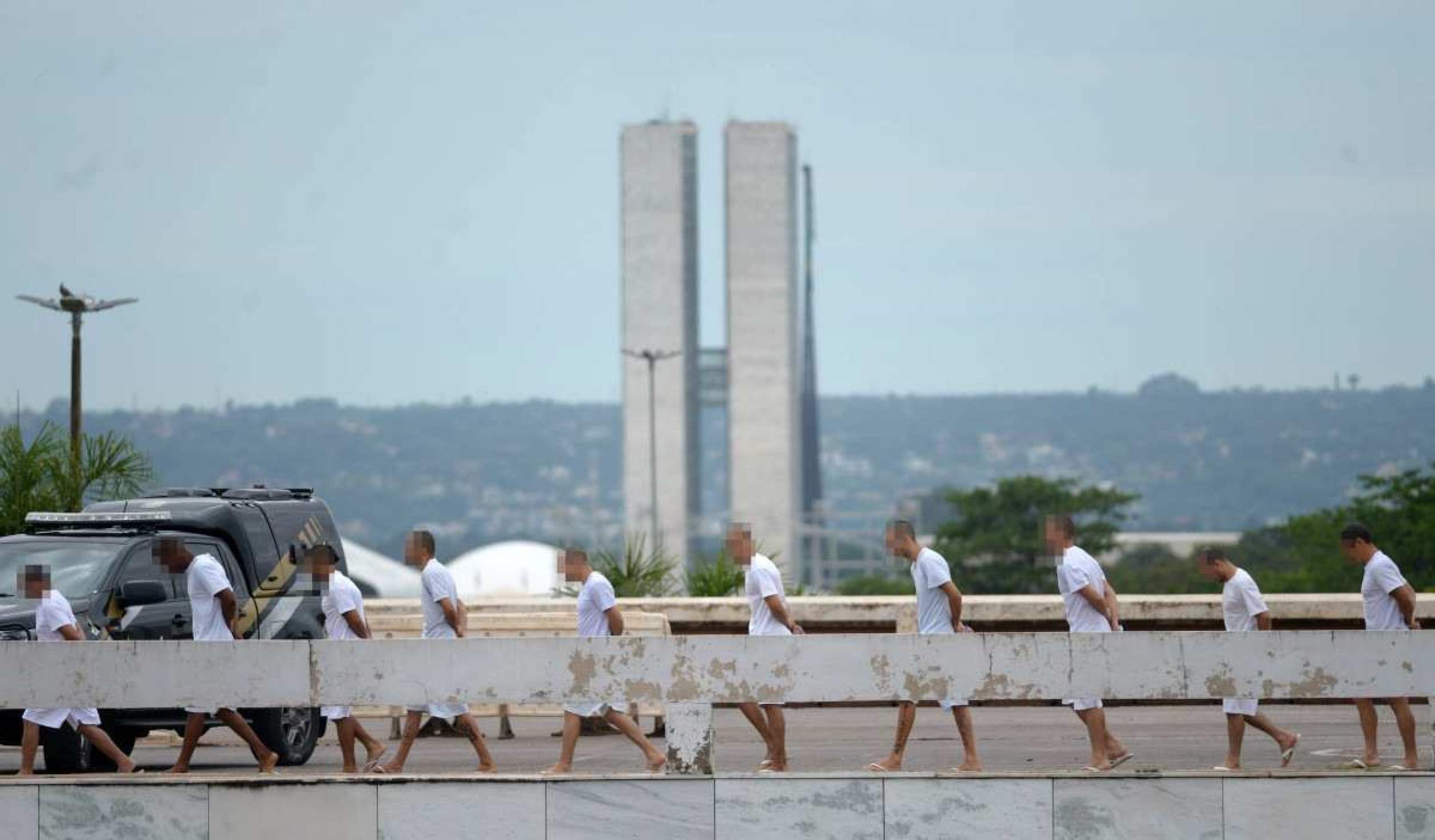 !.945 presos foram liberados para o último saidão