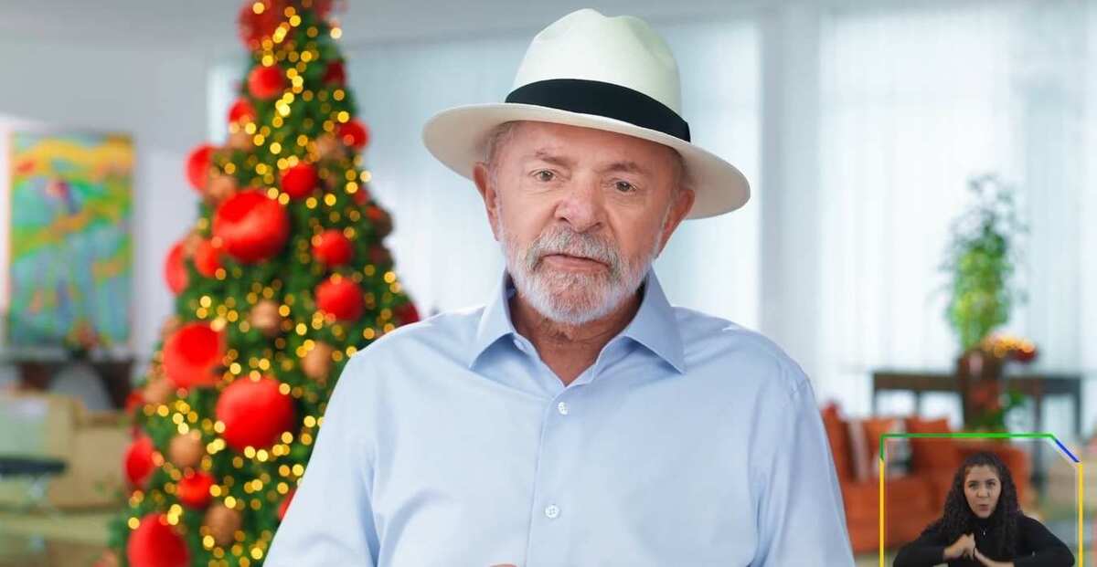 Lula destaca respeito e harmonia entre poderes em discurso de Natal