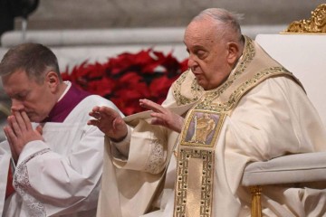 Organizado a cada 25 anos pela Igreja Católica, o Jubileu é considerado um período de conversão e penitência para os fiéis -  (crédito: Tiziana FABI / AFP)