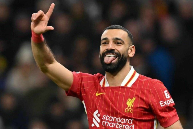 Craque do Liverpool, Salah é o artilheiro do Inglês: 15 gols em 16 jogos -  (crédito: Glyn Kirk/AFP)