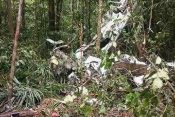 Os destroços foram localizados a aproximadamente dois quilômetros da Comunidade Bom Jesus, na estrada Igarapé Grande -  (crédito: Reprodução/Redes sociais)