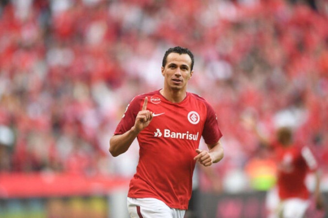 Leandro Damião nos tempos em que defendia as cores do Internacional  -  (crédito: Foto: Ricardo Duarte/Internacional)