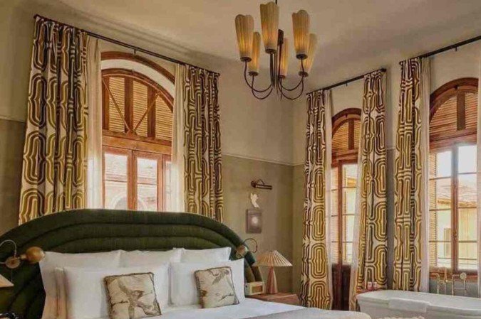 Os quartos contam com uma decoração para lá de especial