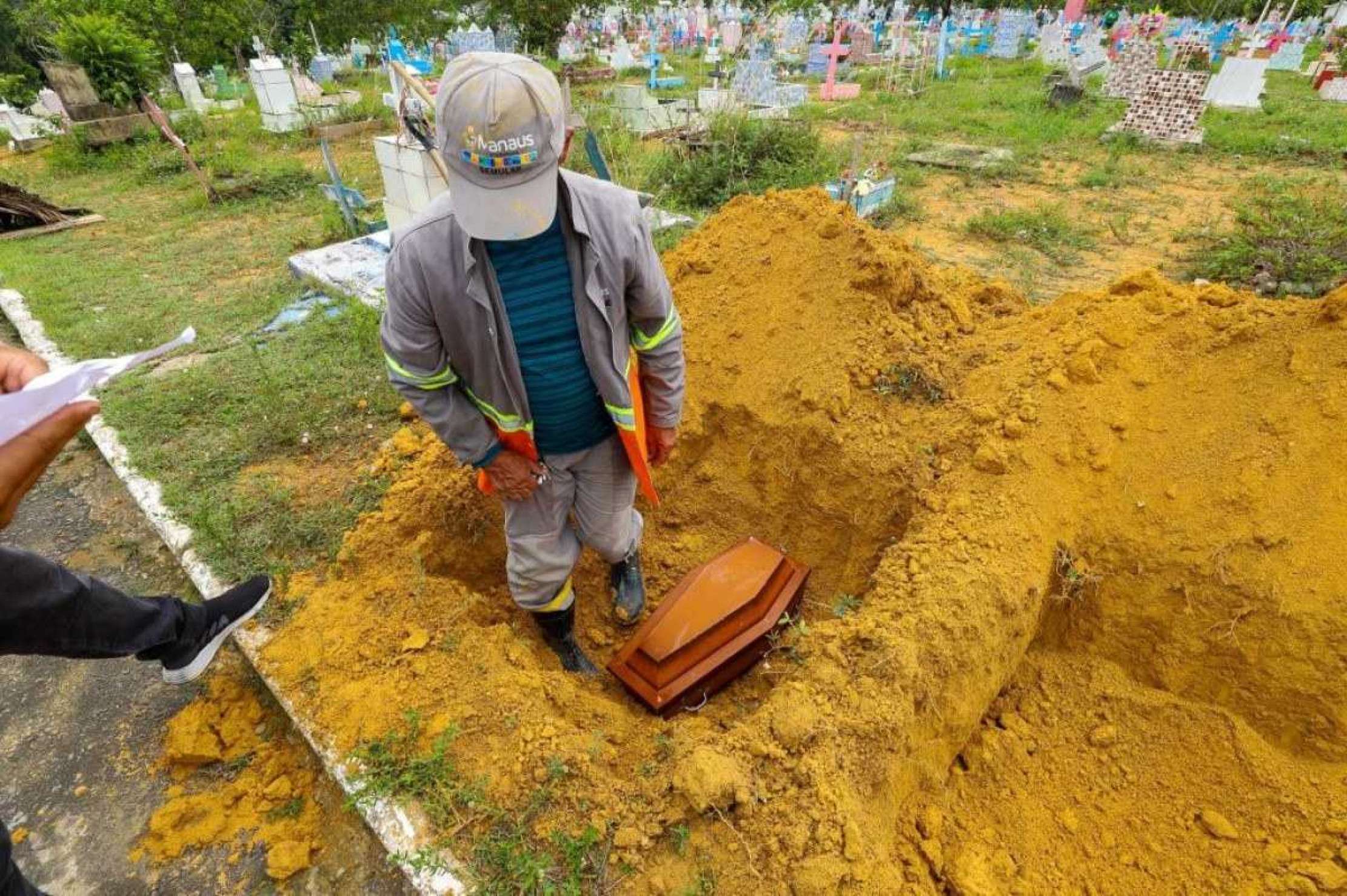 Pelo menos 17 fetos foram abandonados por cerca de três anos em uma maternidade pública de Manaus 