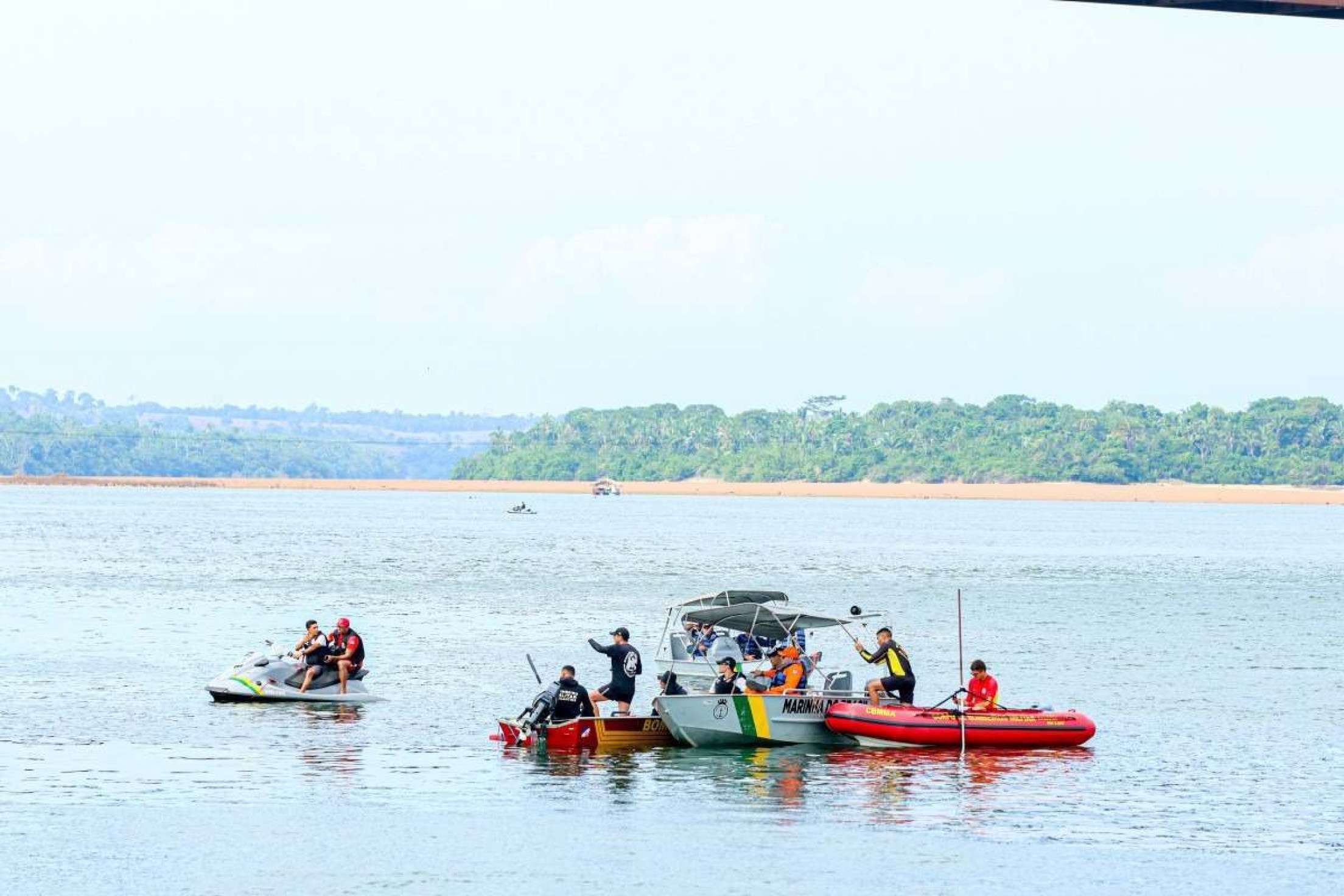 Marinha confirma 12ª morte na queda da ponte entre Tocantins e Maranhão