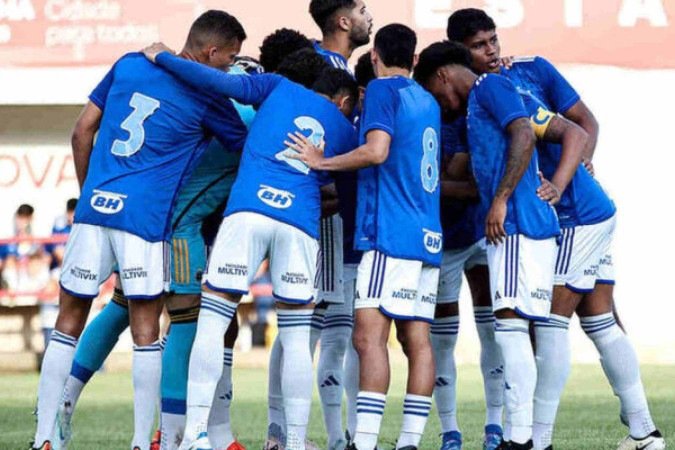 Base do Cruzeiro vai tentar segundo título da Copinha - (crédito: Foto: Reprodução) Base do Cruzeiro vai tentar segundo título da Copinha - (crédito: Foto: Reprodução)