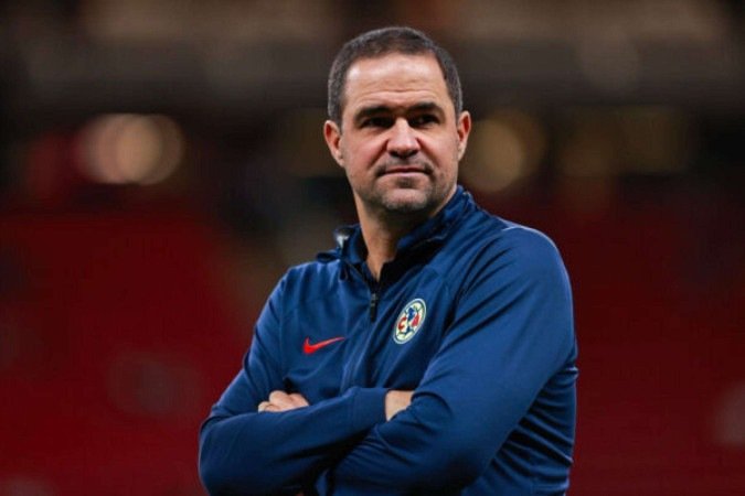 Alvo do Botafogo, André Jardine é um dos maiores técnicos da história do América-MEX - (crédito: Foto: Divulgação/Club América) Alvo do Botafogo, André Jardine é um dos maiores técnicos da história do América-MEX - (crédito: Foto: Divulgação/Club América)