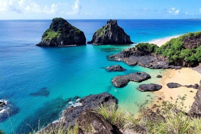 Fernando de Noronha tem algumas das praias mais bonitas do mundo (Imagem: jp_vizintim | Shutterstock) - (crédito: Edicase) Fernando de Noronha tem algumas das praias mais bonitas do mundo (Imagem: jp_vizintim | Shutterstock) - (crédito: Edicase)