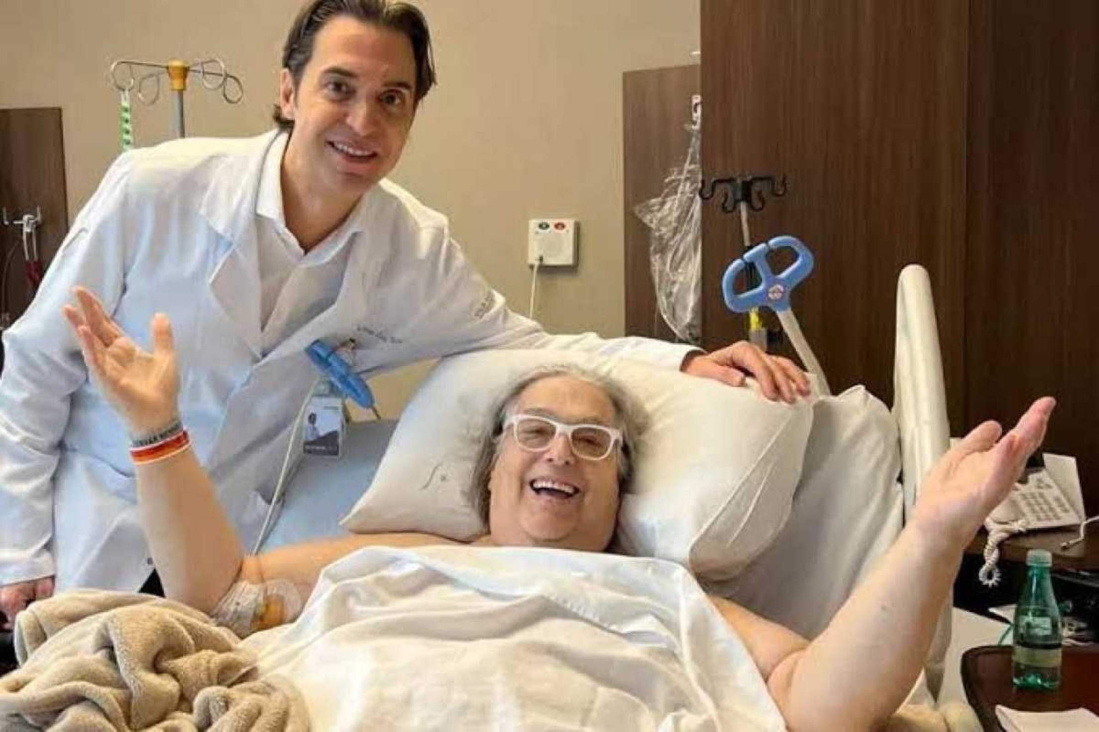 Mamma Bruschetta é levada a hospital às pressas após engasgar 