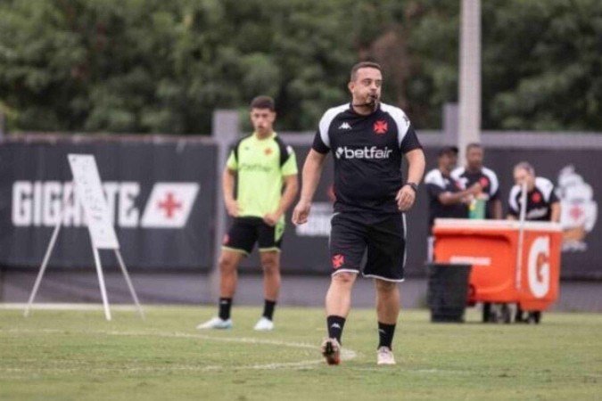 Ramon Lima, de 36 anos, assume o Vasco no início do Carioca - (crédito: Foto: Dikran Sahagian/Vasco) Ramon Lima, de 36 anos, assume o Vasco no início do Carioca - (crédito: Foto: Dikran Sahagian/Vasco)