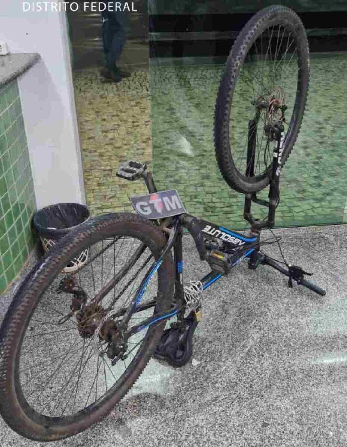 Homem finge estar armado e rouba bicicleta de adolescente em Águas Claras