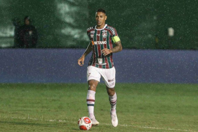 Antônio Carlos em ação pelo Fluminense -  (crédito: Foto: Lucas Merçon/Fluminense)