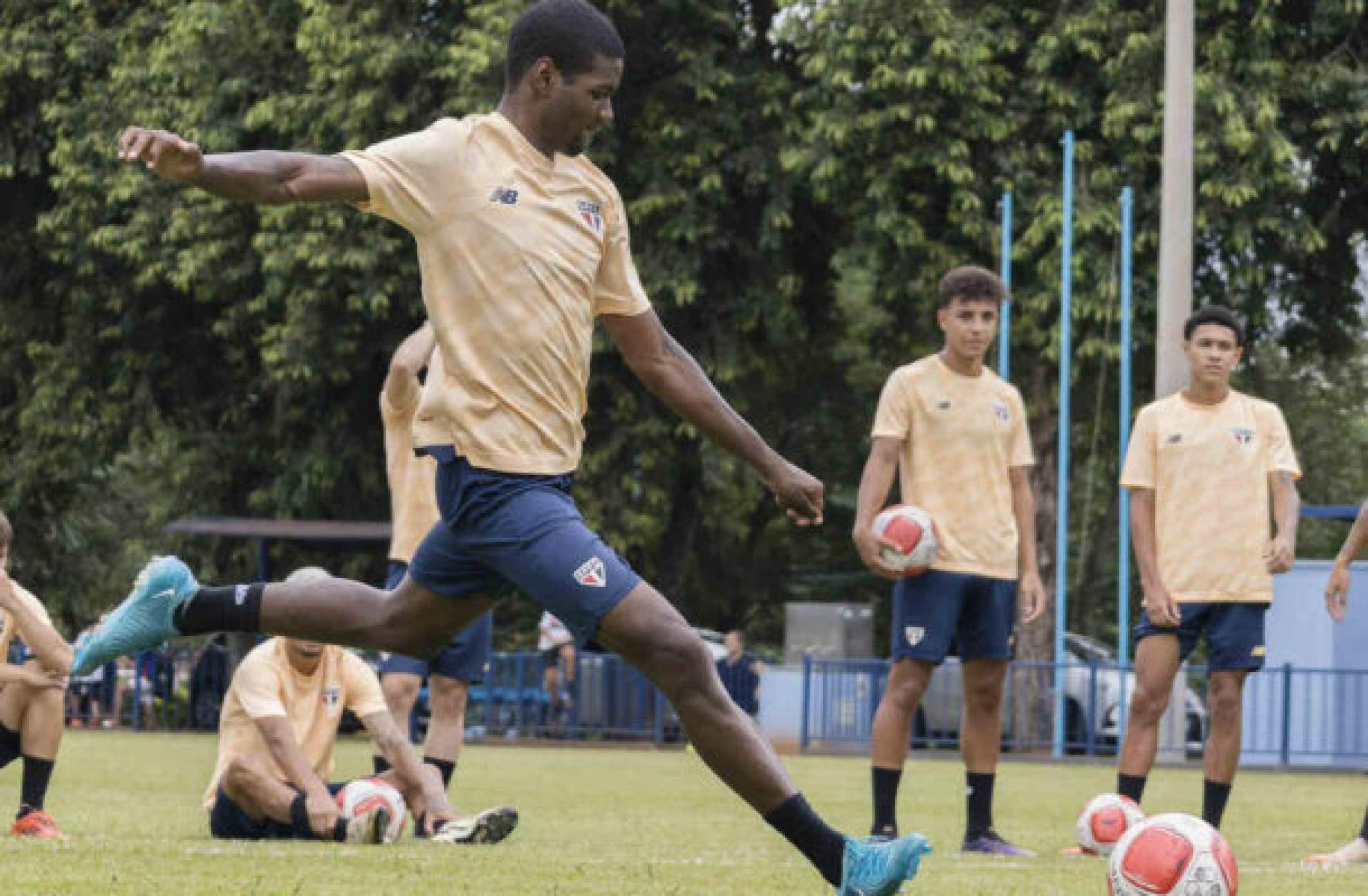 São Paulo x Serra Branca, Copinha: onde assistir, escalações e arbitragem