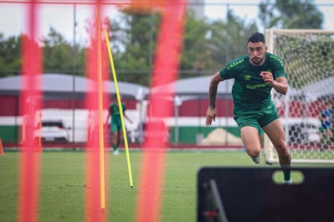 Juan Freytes foi anunciado pelo Fluminense, neste sábado -  (crédito:  MARCELO GONCALVES / FLUMINENSE)