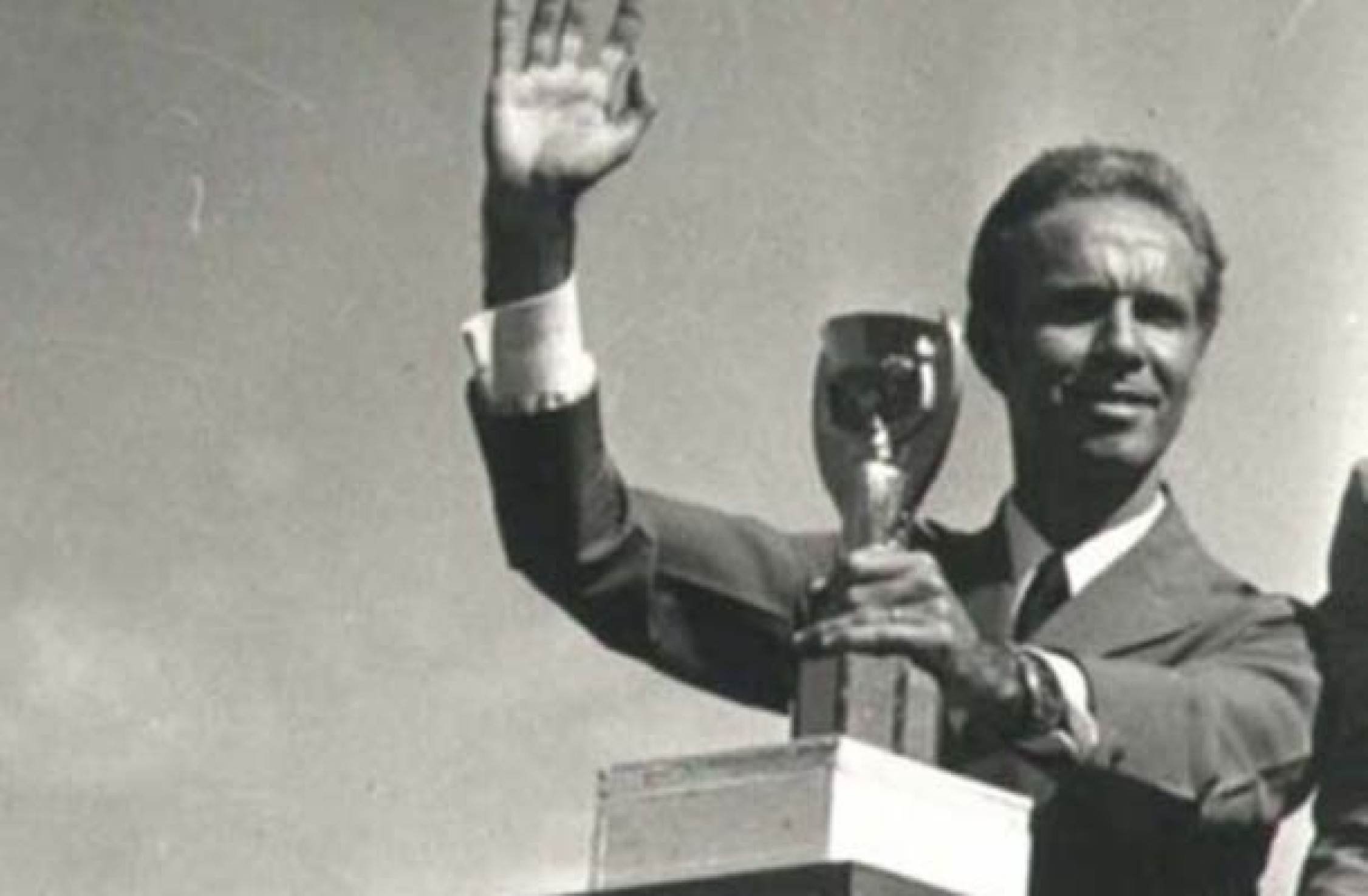 Um ano sem Zagallo: futebol brasileiro deve parte de sua história ao velho Lobo