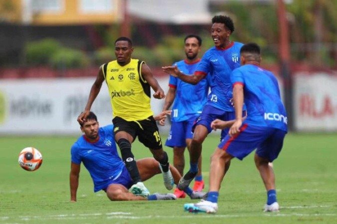 Flamengo vence Maricá em jogo-treino - (crédito: Foto: Gilvan de Souza / CRF) Flamengo vence Maricá em jogo-treino - (crédito: Foto: Gilvan de Souza / CRF)