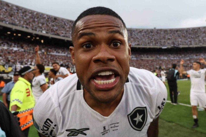 Júnior Santos pode deixar Botafogo -  (crédito: Vitor Silva/Botafogo.)