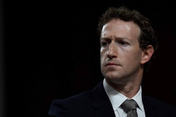 Mark Zuckerberg argumentou que 'os verificadores de fatos têm sido muito parciais politicamente e destruíram mais confiança do que construíram' -  (crédito: ANDREW CABALLERO-REYNOLDS / AFP)