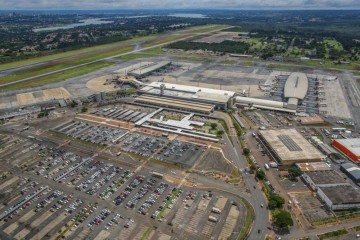 Apesar dos transtornos, o aeroporto informou que adotou medidas para minimizar os impactos aos passageiros -  (crédito: Foto: Reprodução Agência Brasília/André Coelho)