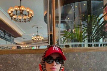 Atualmente, o lenço é um acessório muito popular entre os jovens