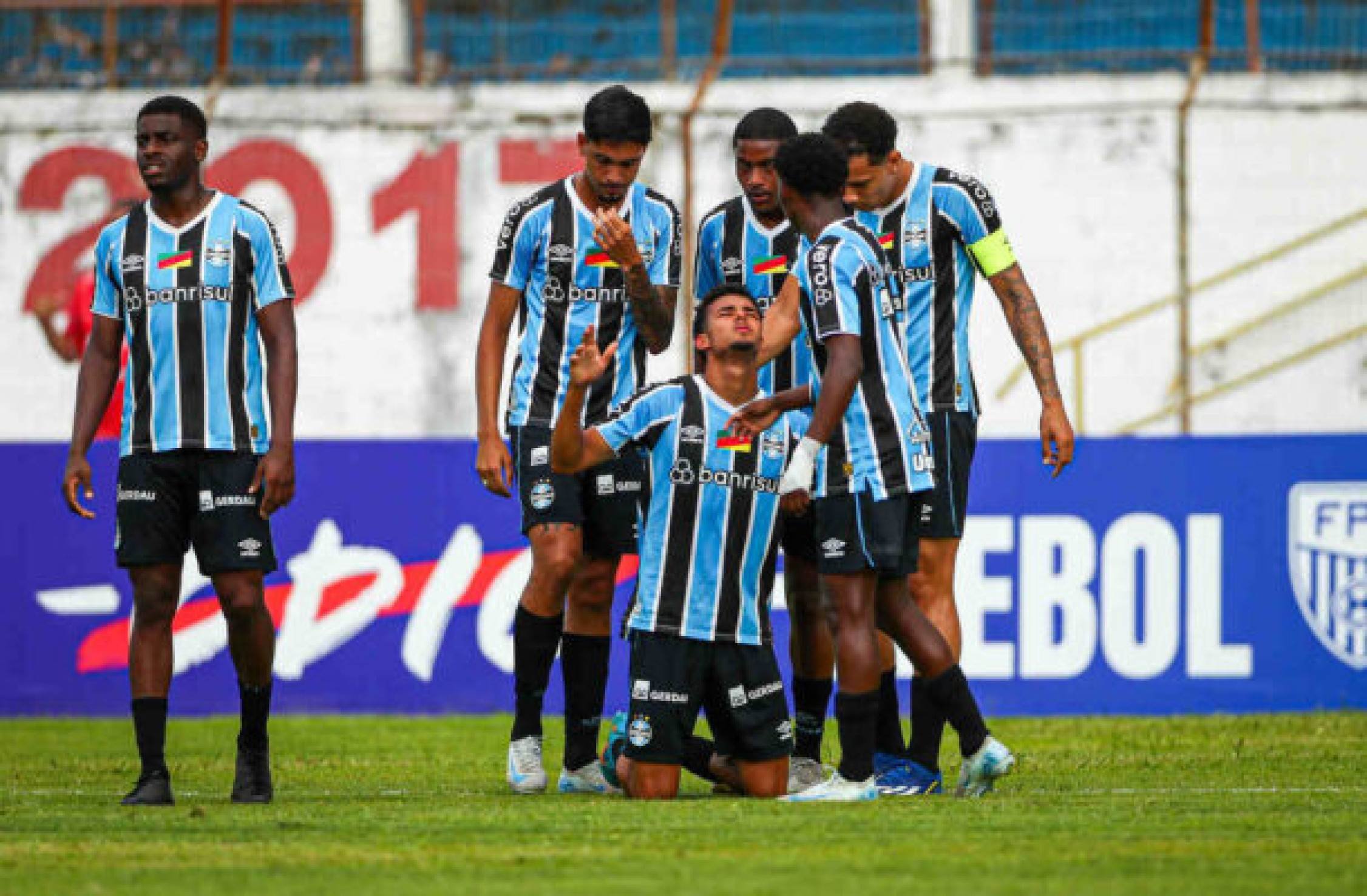 Grêmio vence Porto Vitória e se classifica com antecedência na Copinha