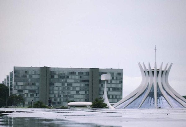 Ed Alves/CB/D.A Press