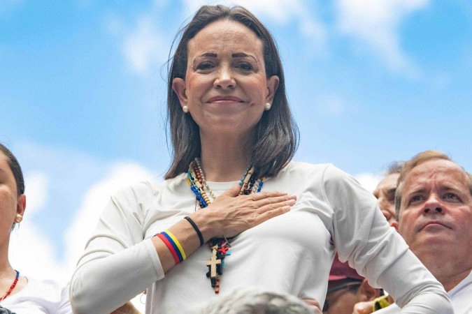 María Corina Machado conta que, desde que passou a viver na clandestinidade, seus únicos contatos com as pessoas ocorrem através das telas -  (crédito: Getty Images)