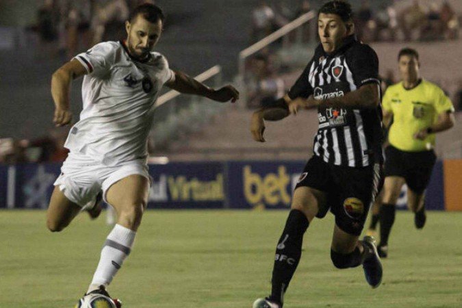 O Moto Club foi até a Paraíba, venceu o Botafogo e avançou à fase de grupos da Copa do Nordeste - (crédito: Foto: João Neto/Moto Clube) O Moto Club foi até a Paraíba, venceu o Botafogo e avançou à fase de grupos da Copa do Nordeste - (crédito: Foto: João Neto/Moto Clube)