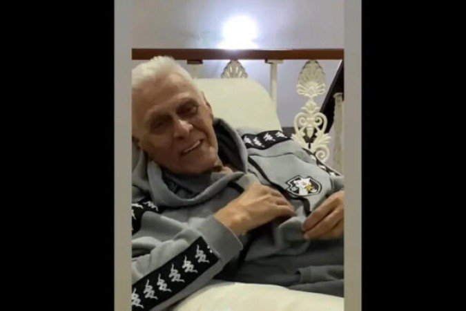 Maior ídolo do Vasco, Roberto Dinamite morreu no dia  8/1/2023, no Rio de Janeiro. Aos 68 anos, ele perdeu a batalha contra um câncer no intestino, descoberto em 2021 - Foto: Reprodução Instagram @rdinamite10.