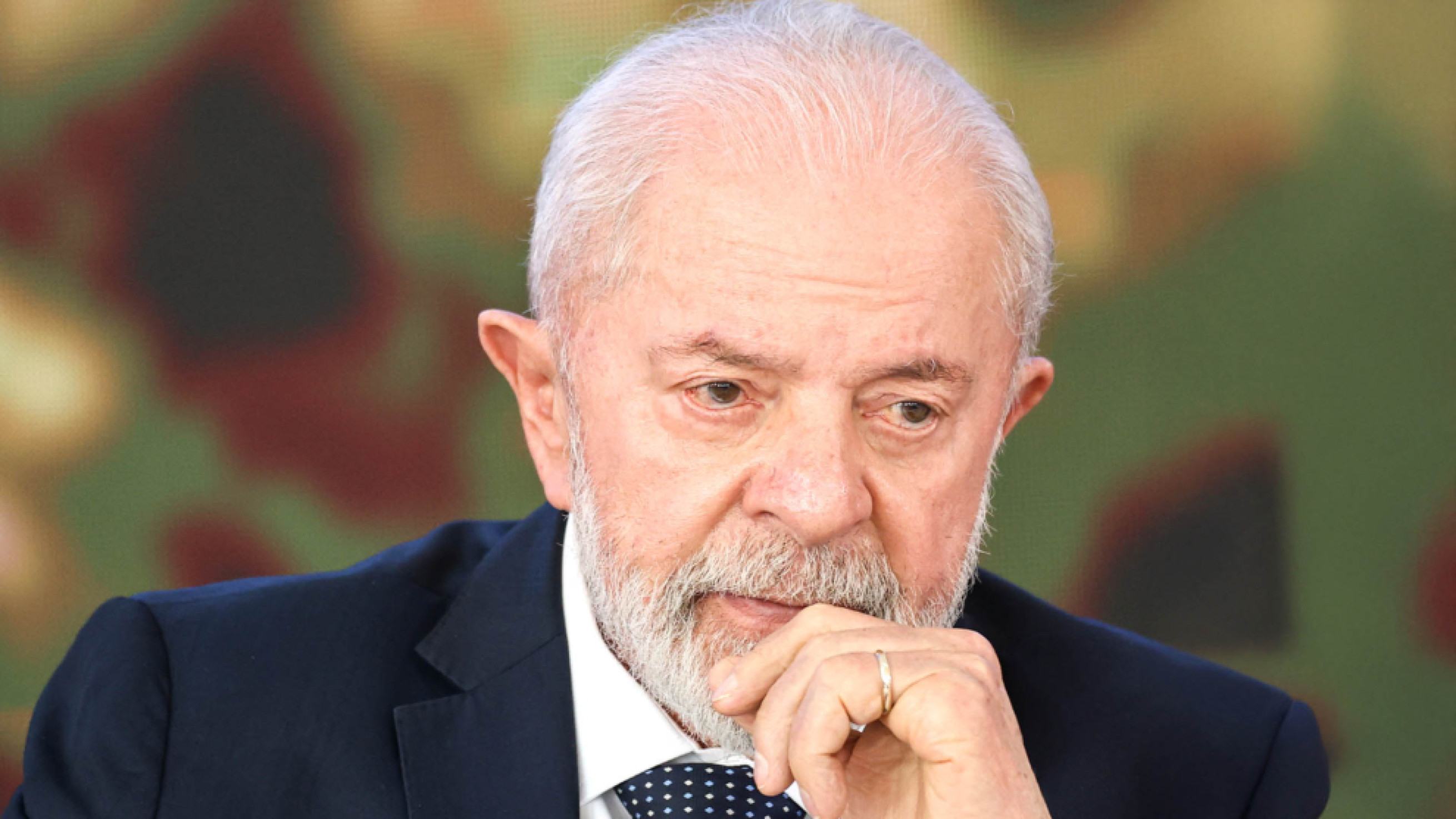 Na semana passada, um grupo de 12 associações e entidades do setor elétrico divulgou uma carta aberta ao presidente Lula pedindo veto a essas emendas -  (crédito: Platobr)