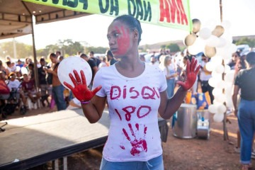  Manifesta....o contra o feminic..dio em Santa Luzia, na Estrutural      -  (crédito:  Mariana Campos/CB/D.A Press)