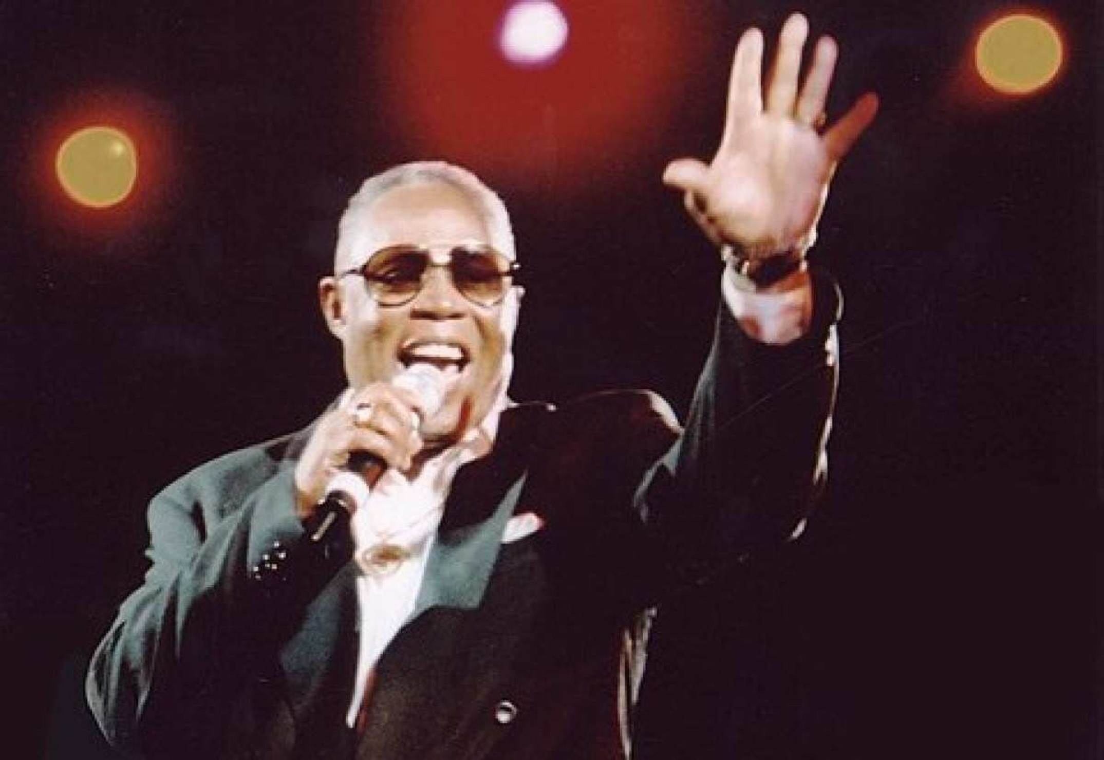 Sam Moore, lendário cantor de soul, morre aos 89 anos