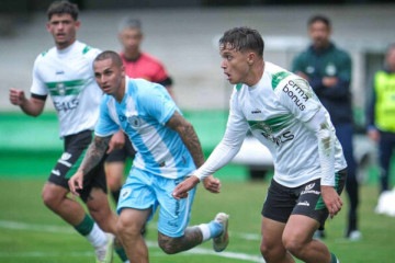 Coritiba foi derrotado pelo Londrina por 2 a 0 -  (crédito: Foto: JP Pacheco / Coritiba)