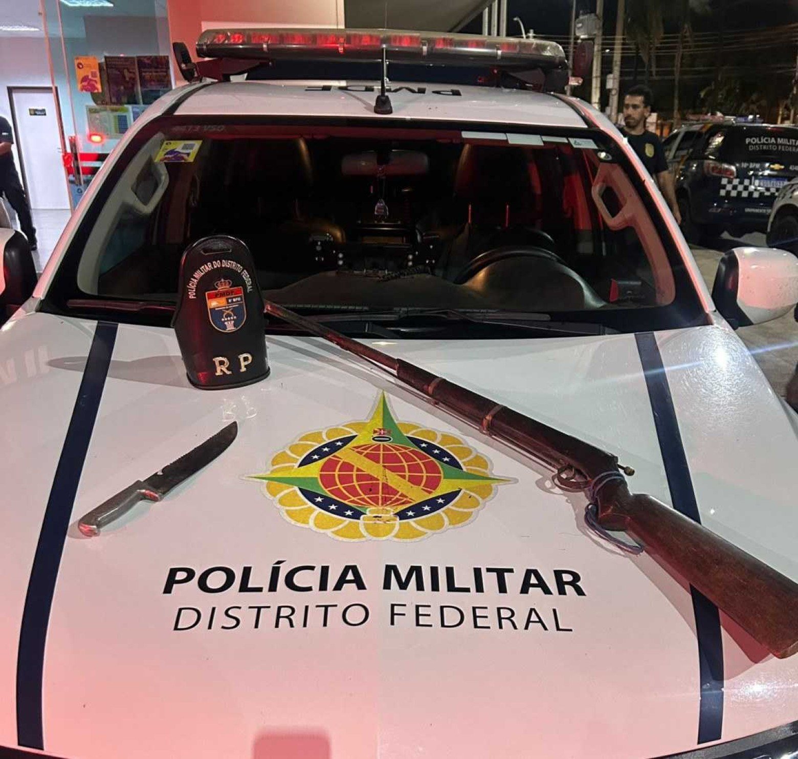 Homem é preso por violência doméstica e porte de arma no Sol Nascente