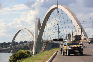 Ponte JK passará por manutenção nesta terça (14/1) - (crédito: Valquíria Cunha/Ascom Detran-DF) Ponte JK passará por manutenção nesta terça (14/1) - (crédito: Valquíria Cunha/Ascom Detran-DF)