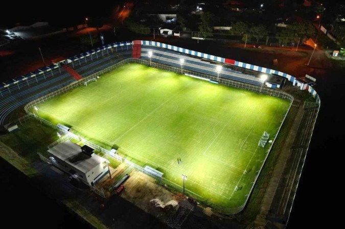 Estádio JK terá uma das grandes novidades do Candangão: com iluminação de LED, local poderá receber jogos noturnos -  (crédito: Divulgação/Capital)